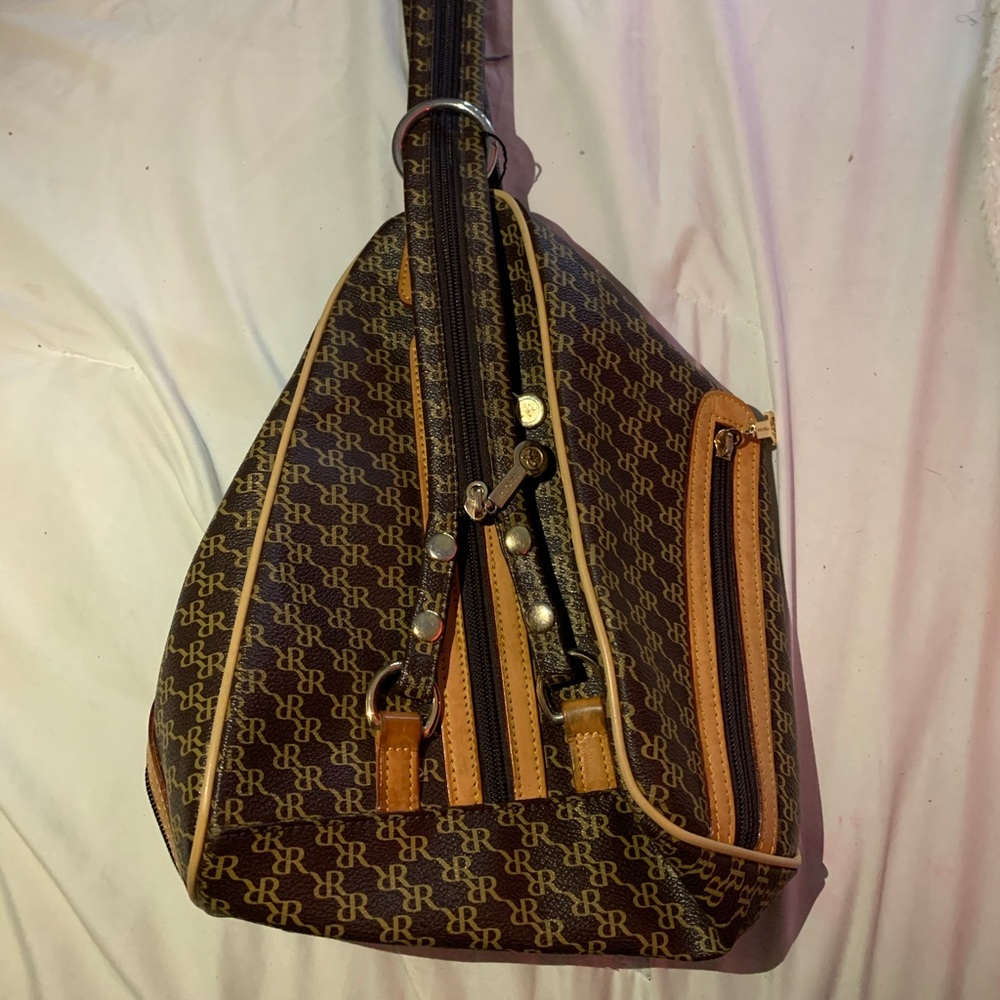 rioni purse/crossbody/backpack